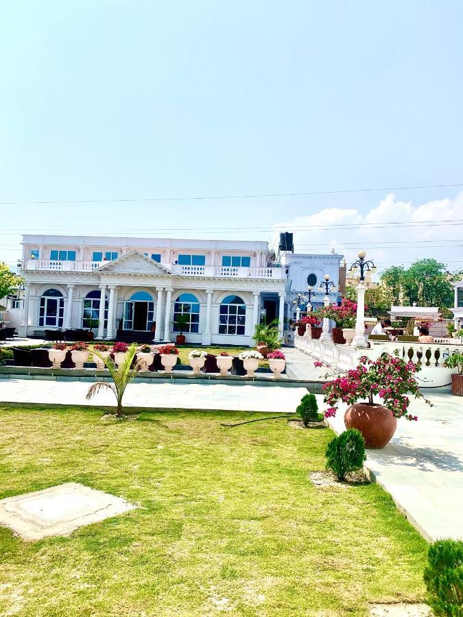 Dream Palace Resort Kathmandu Exterior foto